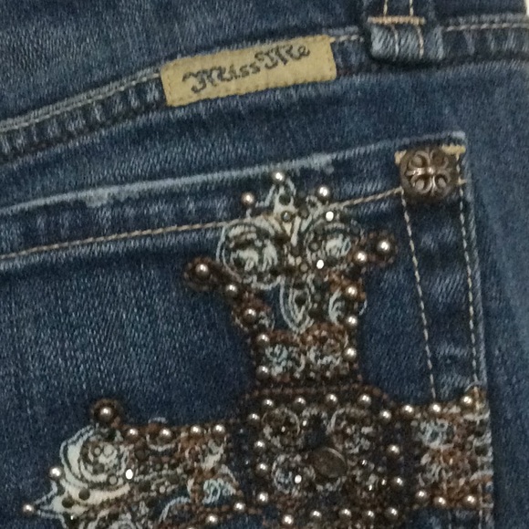 Miss Me Bootcut Jeans - Picture 6 of 9